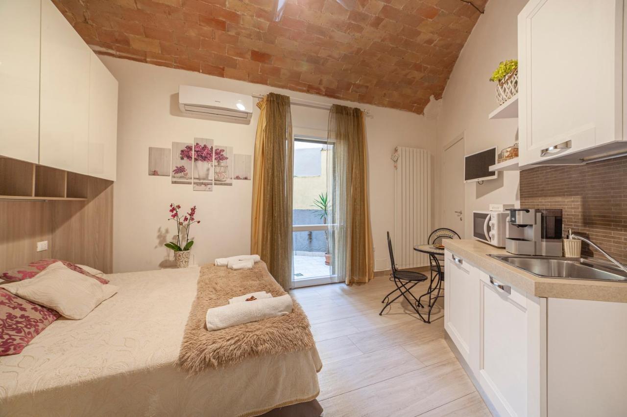 B&B Prima Dell'Elba ปีออมบีโน ภายนอก รูปภาพ